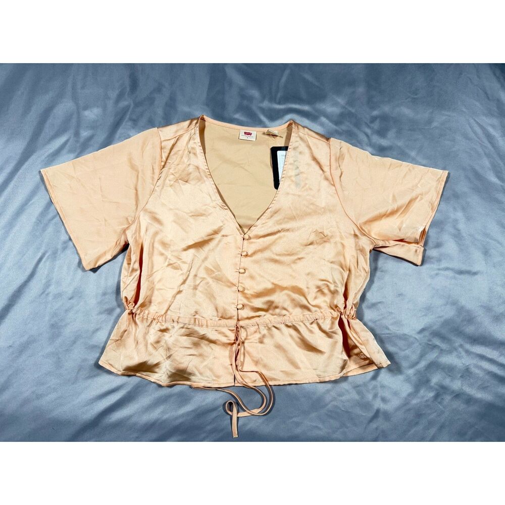 Levi's Satin Peach Peplum Blouse V-Neck Button Front Short Sleeve Top NWT